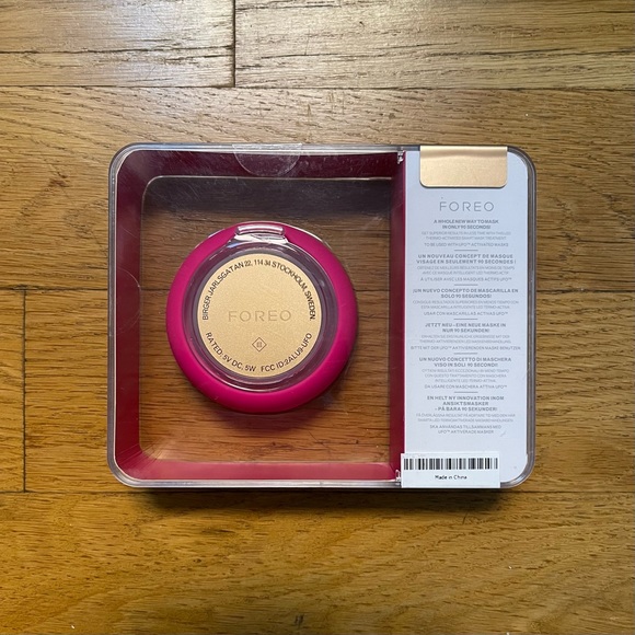 NWT fuchsia Foreo UFO device (O/S) - Picture 3 of 8